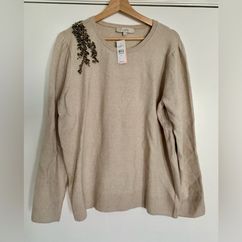 NWT- Woman’s Ann Taylor LOFT embellished sweater in Beige size XL